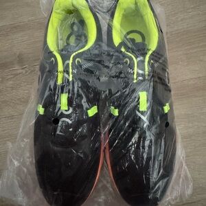 Skora Black and Neon Green Athletic Shoes
